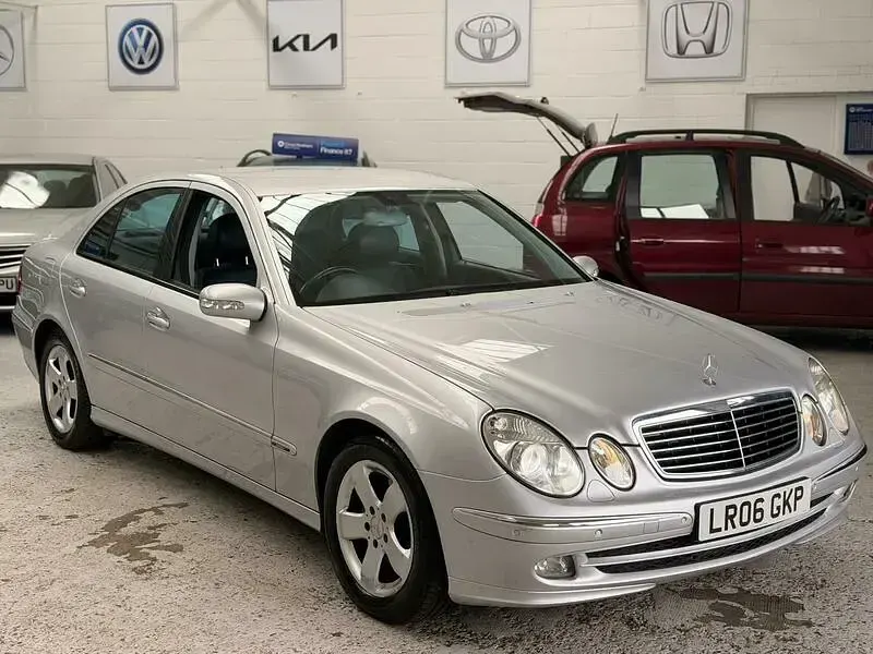Used Mercedes E280 Avantgarde 2006 Silver
