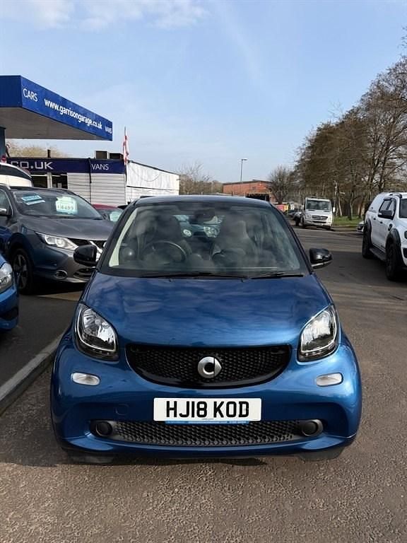 Used Smart ForTwo Coupé Premium 71 HP (52 kW) 2018 Black Coupe