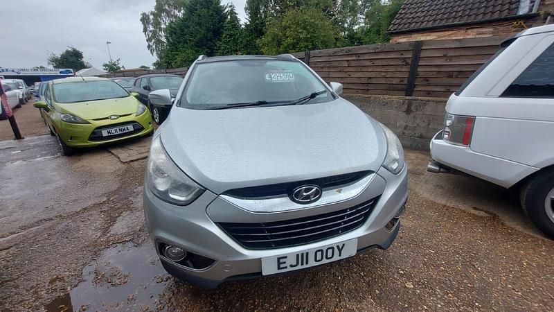 Silver Used 2011 Hyundai ix35 Premium SUV | £2,490 (A bit pricey) - Image 1/4
