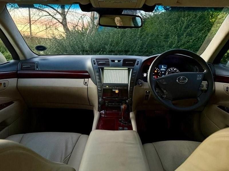 Used Lexus LS460 376 HP (276 kW) 2006 Bronze Sedan
