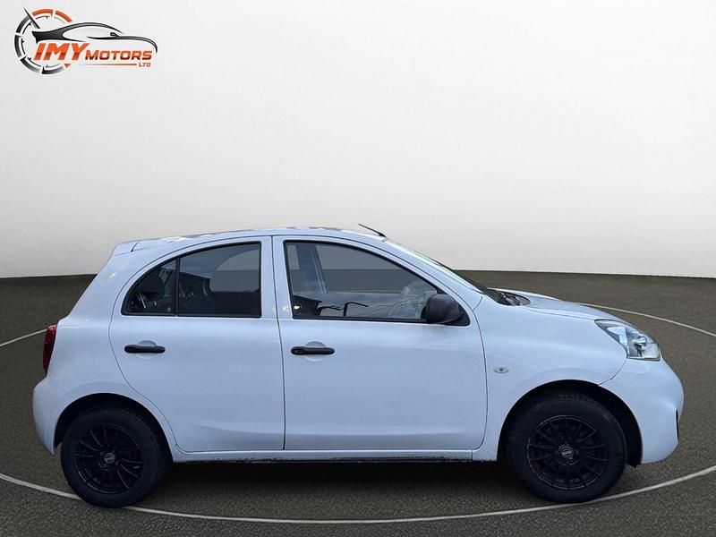 Używany Nissan Micra Visia 80 KM (58 kW) 2014 Biały Hatchback