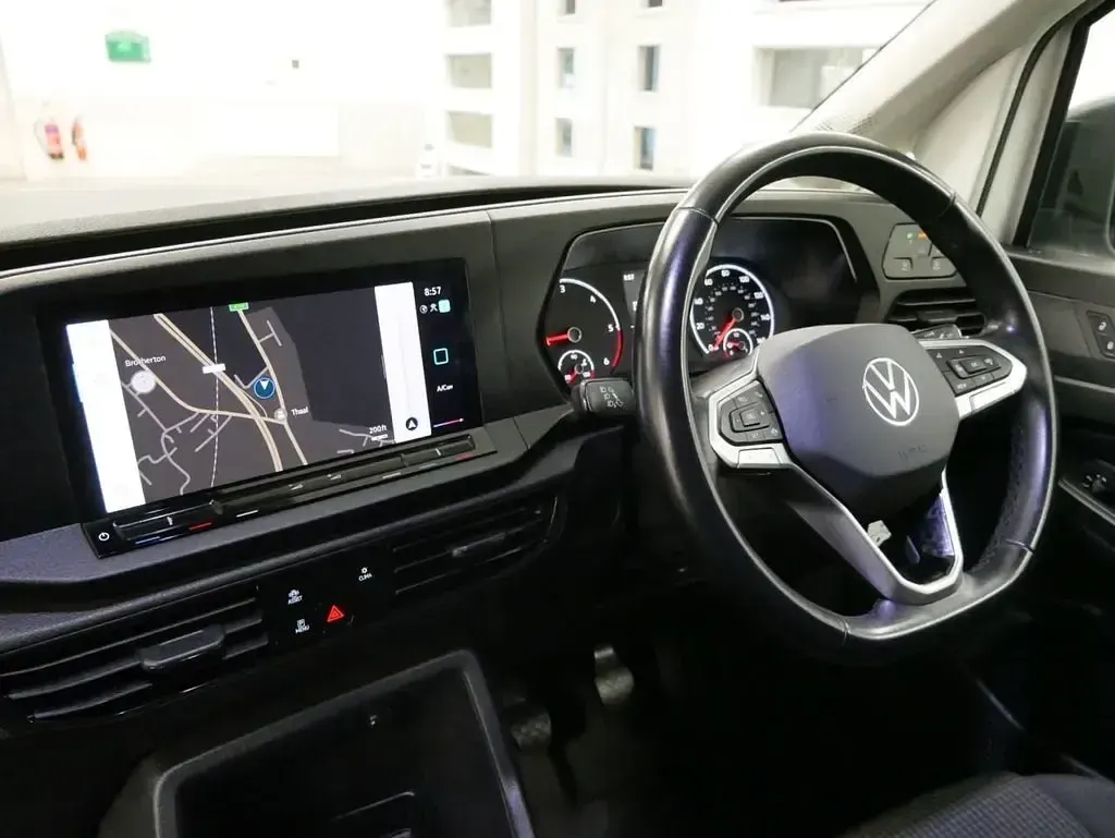Używany VW Caddy Edition 102 KM (75 kW) 2023 Biały Minivan