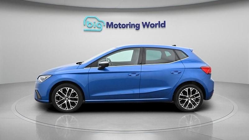 Used Seat Ibiza XCELLENCE Lux 110 HP (80 kW) 2022 Blue Hatchback