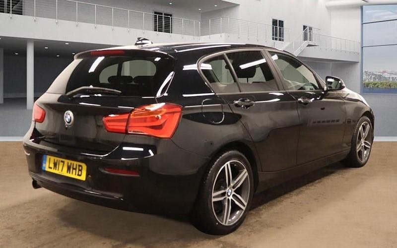 Used BMW 118 Sport Line 136 HP (100 kW) 2017 Hatchback