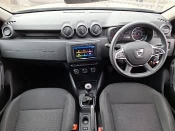 Image 3/4