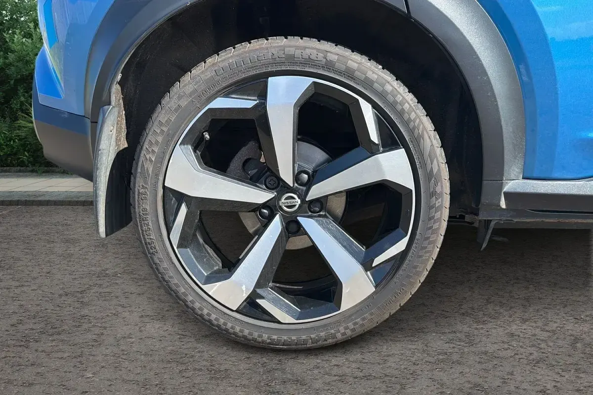 Used Nissan Juke S 117 HP (86 kW) 2019 Blue SUV