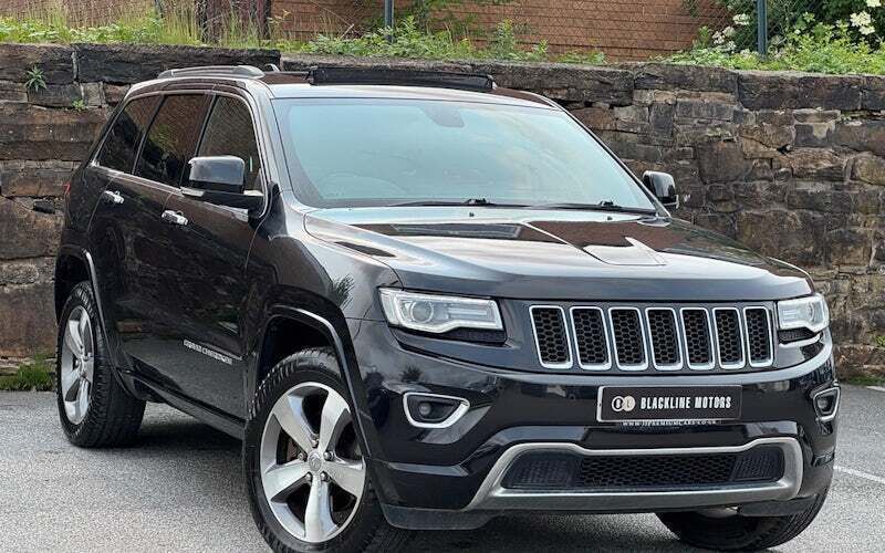 Used 2015 Jeep Grand Cherokee Overland SUV | £9,495 (Super price) - Image 1/4