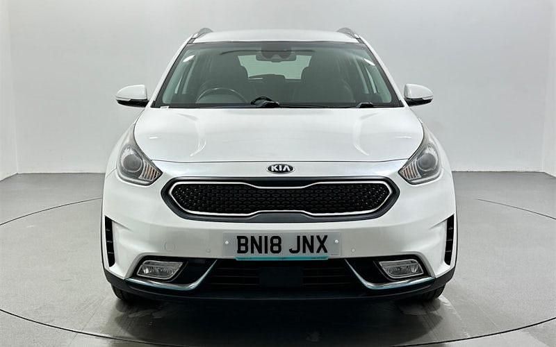 Used Kia Niro 141 HP (103 kW) 2018 White SUV