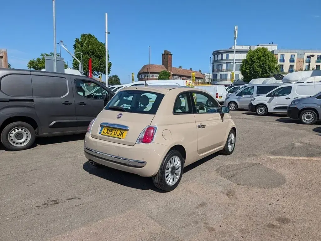 Used Fiat 500 Lounge 69 HP (50 kW) 2015 Beige Hatchback