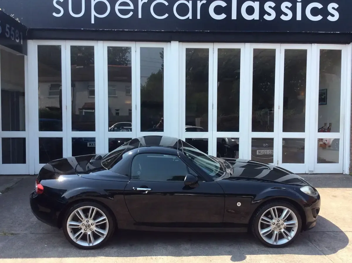 Used Mazda MX5 126 HP (92 kW) 2010 Black Cabriolet