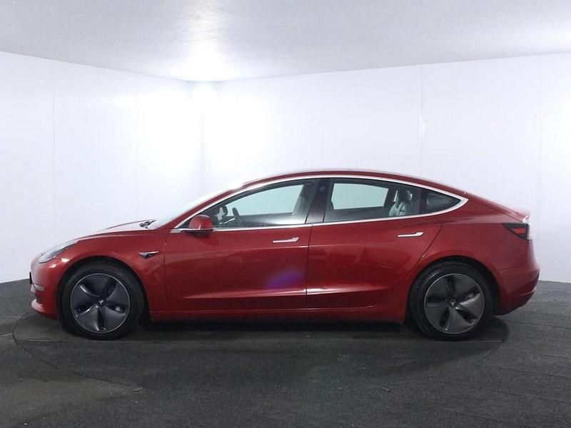 Used Tesla Model 3 254 kW (346 HP) 2019 Red Sedan