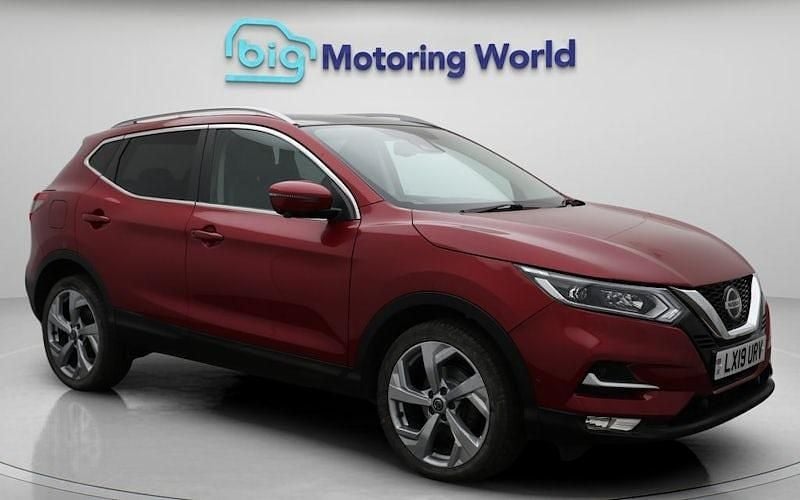 Used 2019 Nissan Qashqai S SUV | £14,246 (Good price) - Image 1/4