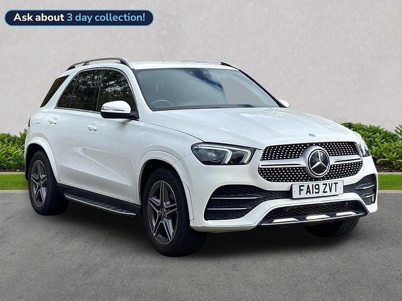 White Used 2019 Mercedes GLE300 AMG line | £28,899 (Fair price) - Image 1/4