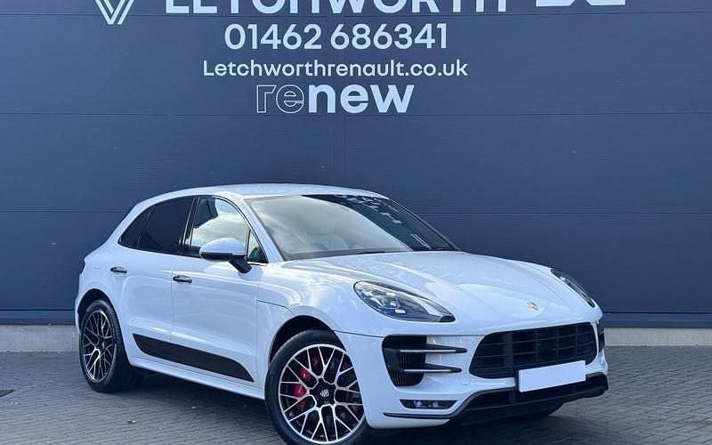 Used 2017 Porsche Macan Turbo Performance Package SUV | £38,995 (Fair price) - Image 1/4