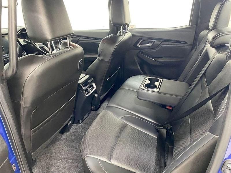 Used Isuzu D-Max 2023 Blue Pickup