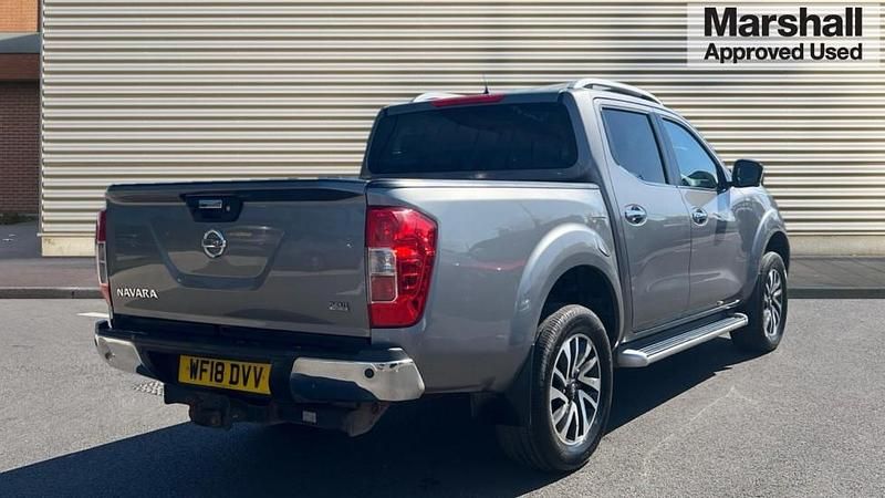 Used Nissan Navara Tekna 190 HP (139 kW) 2018 Grey Pickup