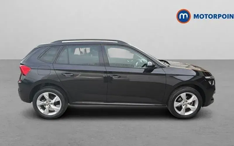 Used Skoda Kamiq SE Drive 95 HP (69 kW) 2023 SUV