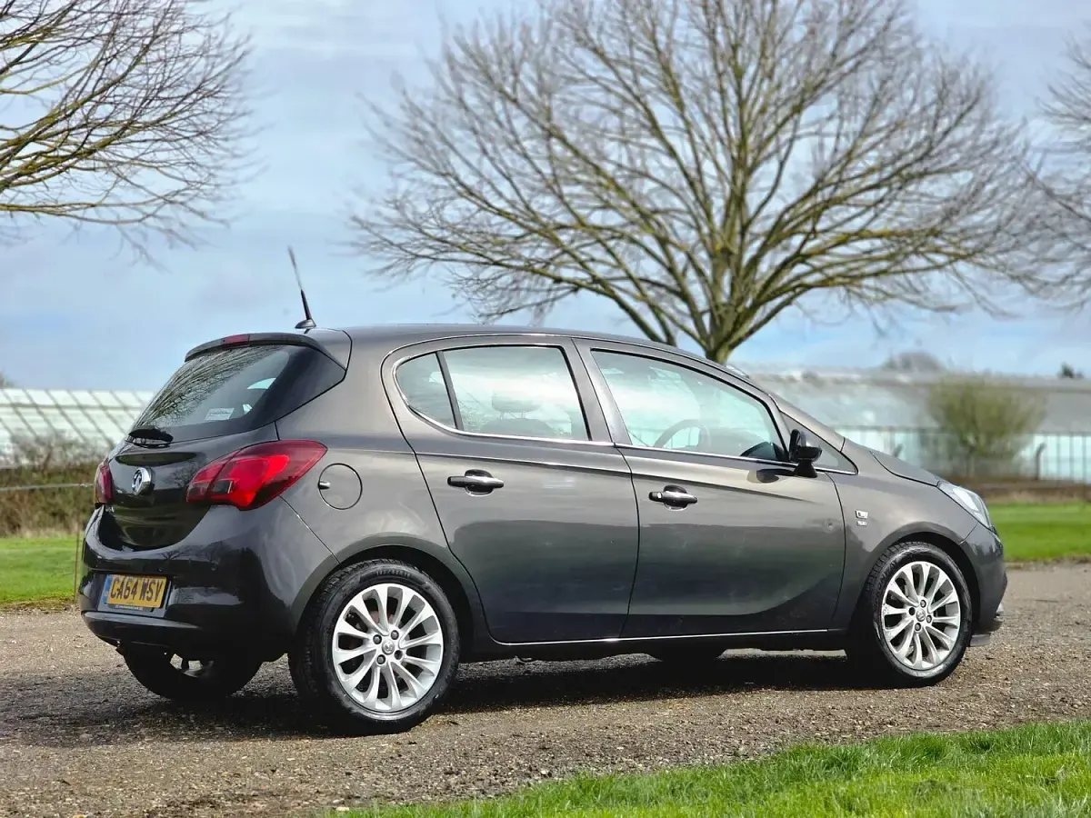 Used Vauxhall Corsa 90 HP (66 kW) 2015 Grey Hatchback
