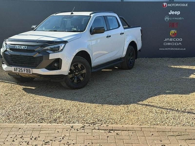Used Isuzu D-Max 2025 White Pickup