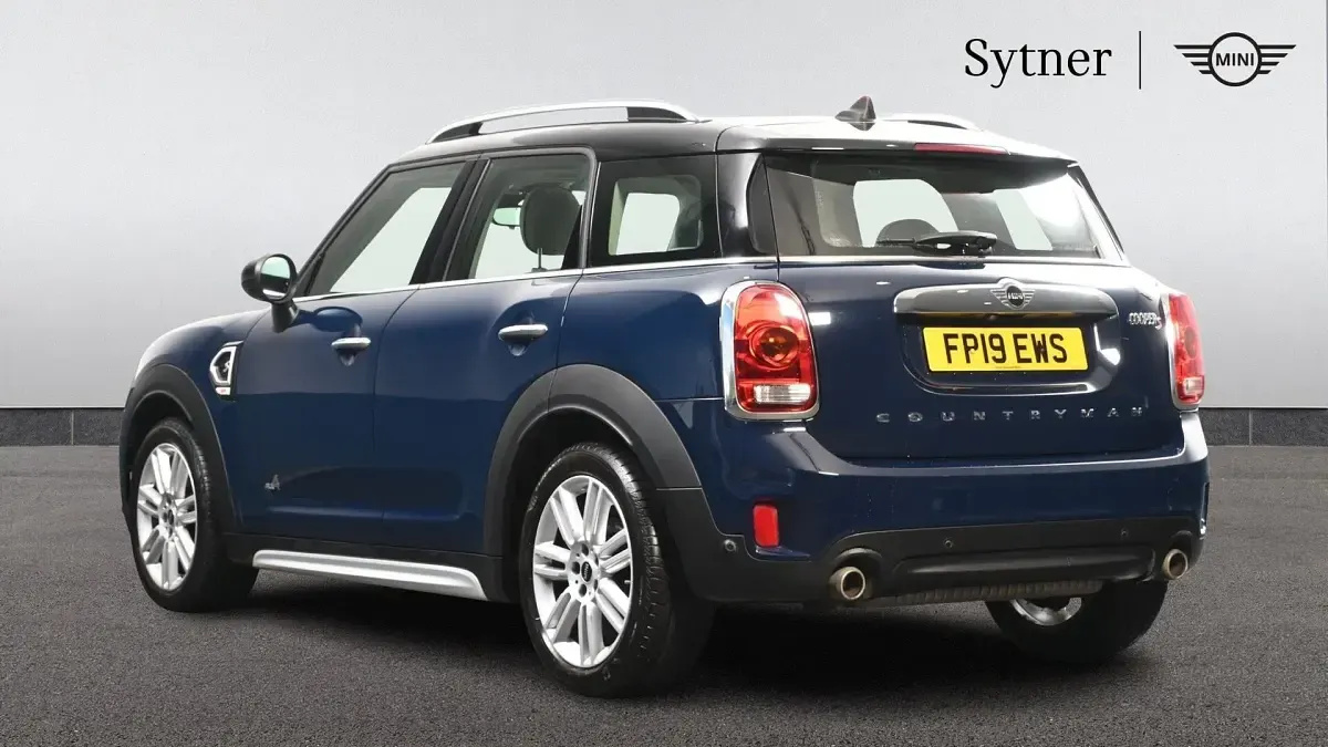 Used Mini Cooper S Countryman Exclusive 189 HP (139 kW) 2019 Blue SUV