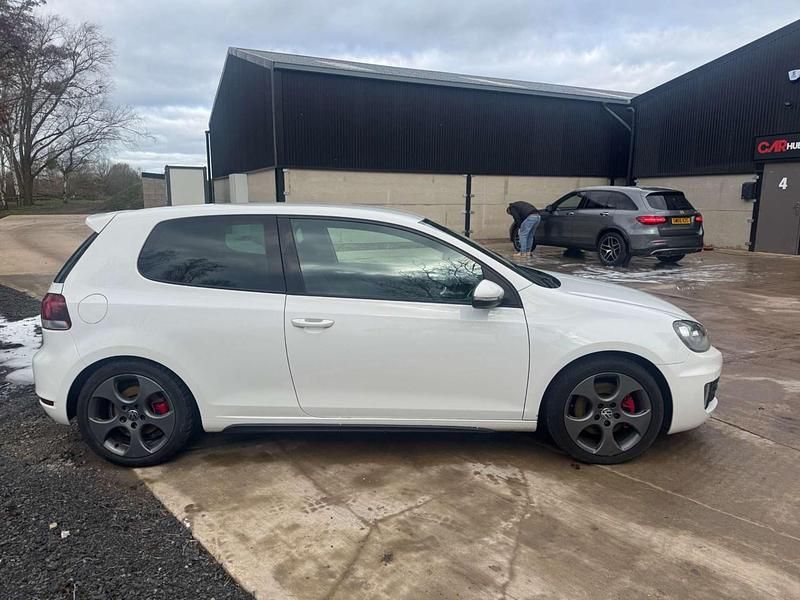 Used VW Golf VI GTI 2010 White Hatchback