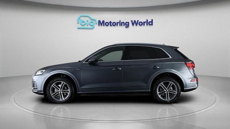 Used Audi Q5 S-Line 190 HP (139 kW) 2018 Grey SUV