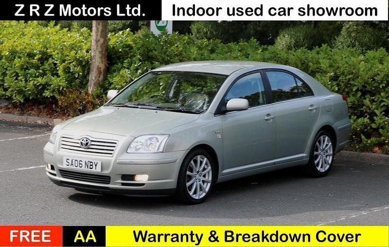 Silver Used 2006 Toyota Avensis Hatchback | £3,699 (Fair price) - Image 1/3