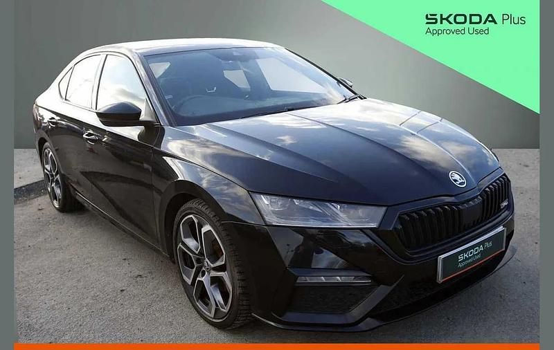 Used Skoda Octavia vRS 196 HP (144 kW) 2023 Black magic pearl effect Hatchback