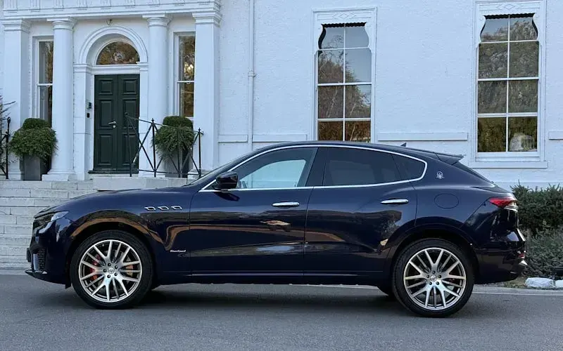 Used Maserati GranSport 350 HP (257 kW) 2021 Blue Estate