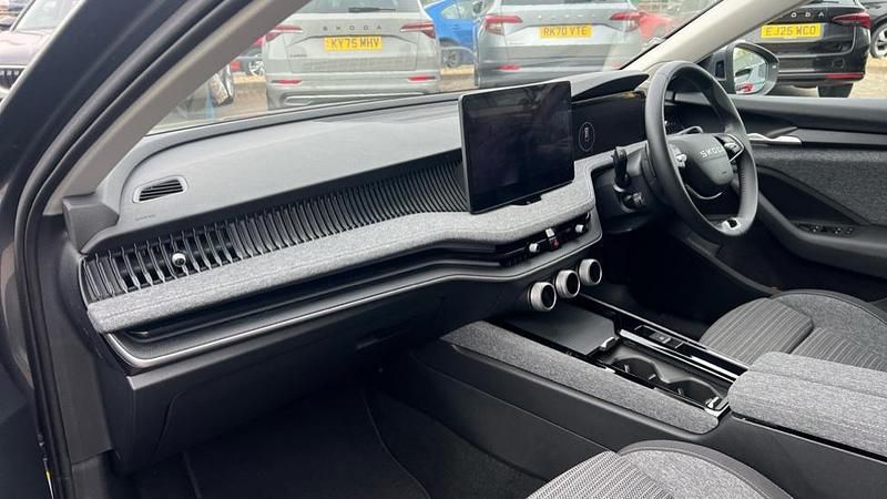 Used Skoda Superb SE Technology 150 HP (110 kW) 2025 Grey Estate