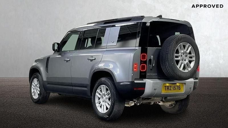 Used Land Rover Defender S 250 HP (183 kW) 2021 Grey SUV