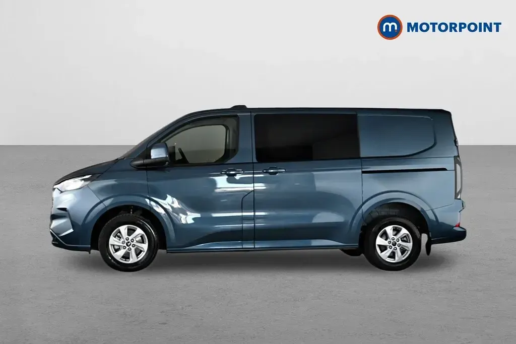 Used Ford Transit Custom Limited 136 HP (100 kW) 2025 Blue Van