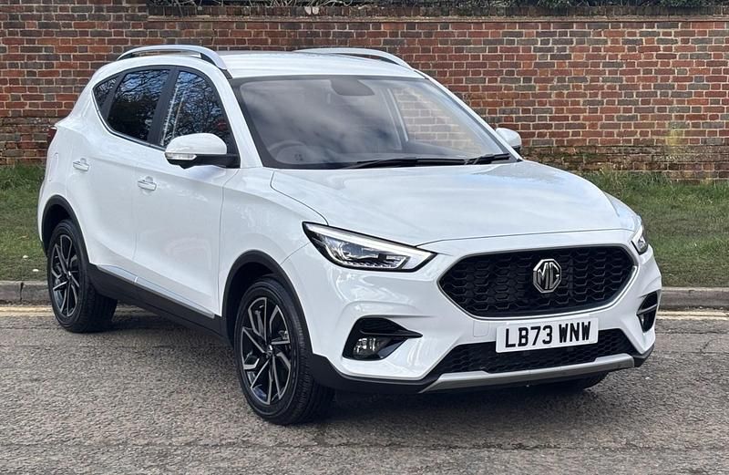White Used 2023 MG ZS Exclusive Sedan | £14,599 (Fair price) - Image 1/4