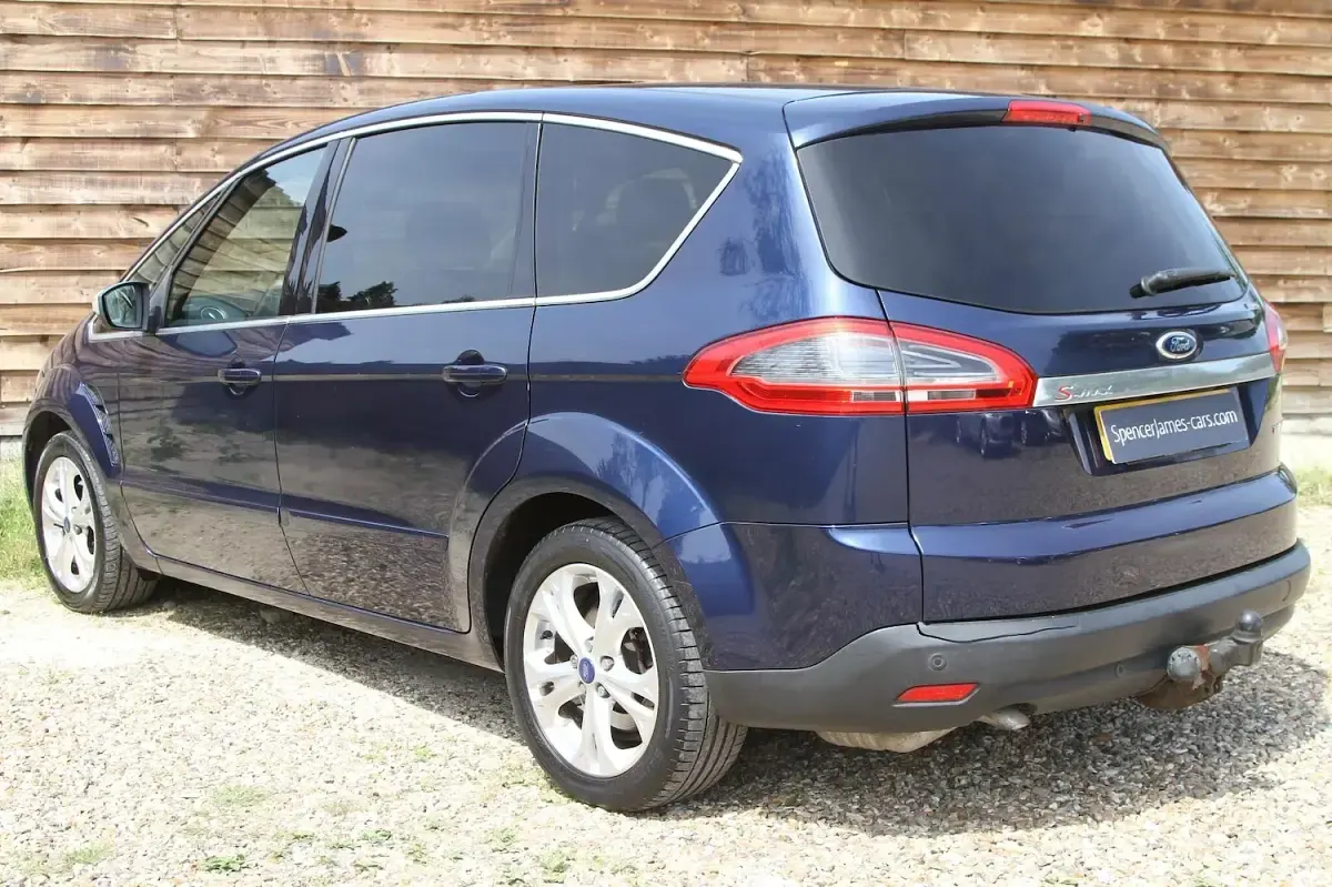 Used Ford S-MAX Titanium 140 HP (102 kW) 2013 Blue MPV