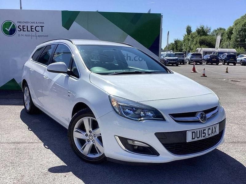 Artic white Used 2015 Vauxhall Astra SRi Estate | £5,195 (Fair price) - Image 1/4