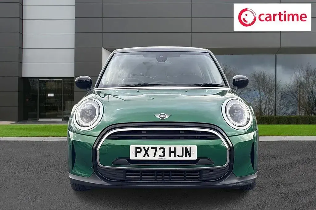 Used Mini Cooper Classic 136 HP (100 kW) 2023 Green Hatchback
