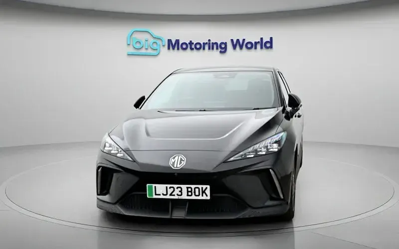 Usado MG MG4 EV Trophy 150 kW (204 HP) 2025 Citadino