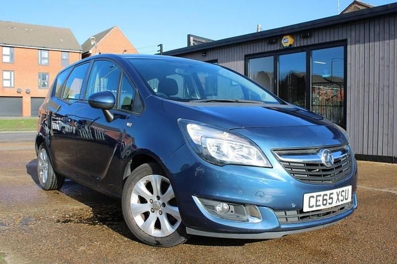 Used Vauxhall Meriva 100 HP (73 kW) 2015 Blue MPV