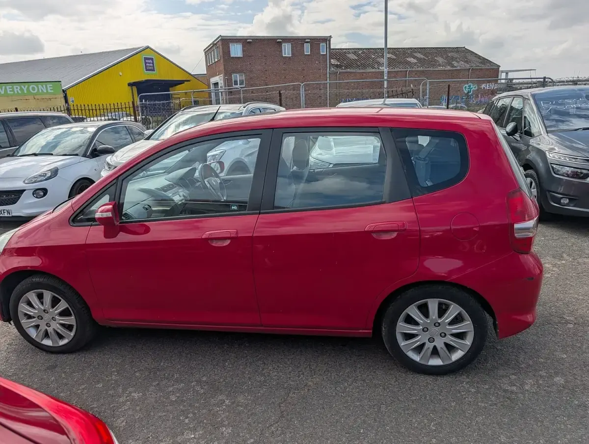 Used Honda Jazz SE 2008 Red Hatchback