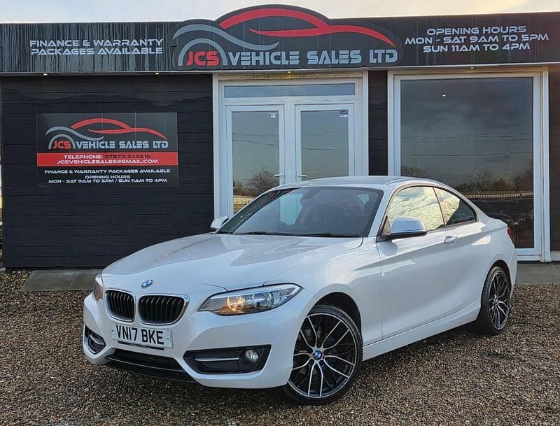 White Used 2017 BMW 218 Sport Line Coupe | £6,995 (Good price) - Image 1/4