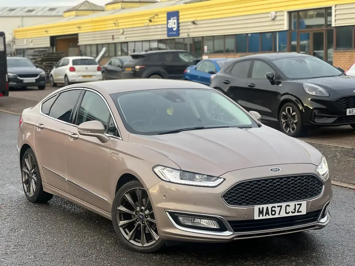 Used Ford Mondeo 2017 Beige Sedan