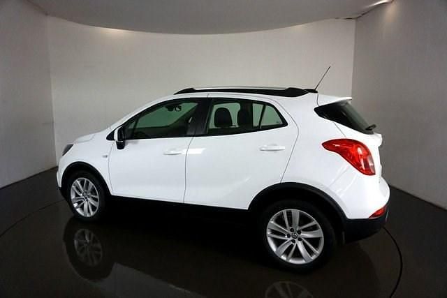 Used Vauxhall Mokka X Active 140 HP (102 kW) 2018 White SUV