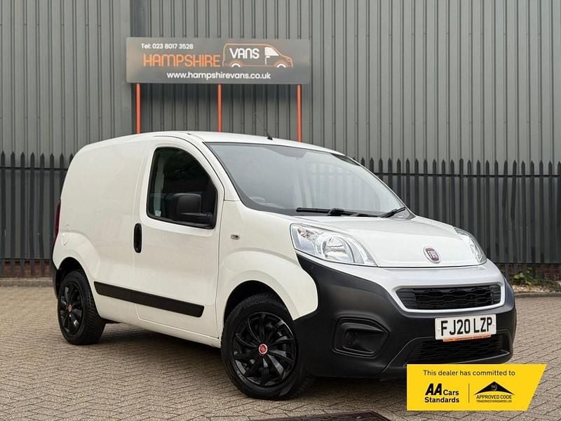 White Used 2020 Fiat Fiorino MPV | £5,891 (Fair price) - Image 1/4