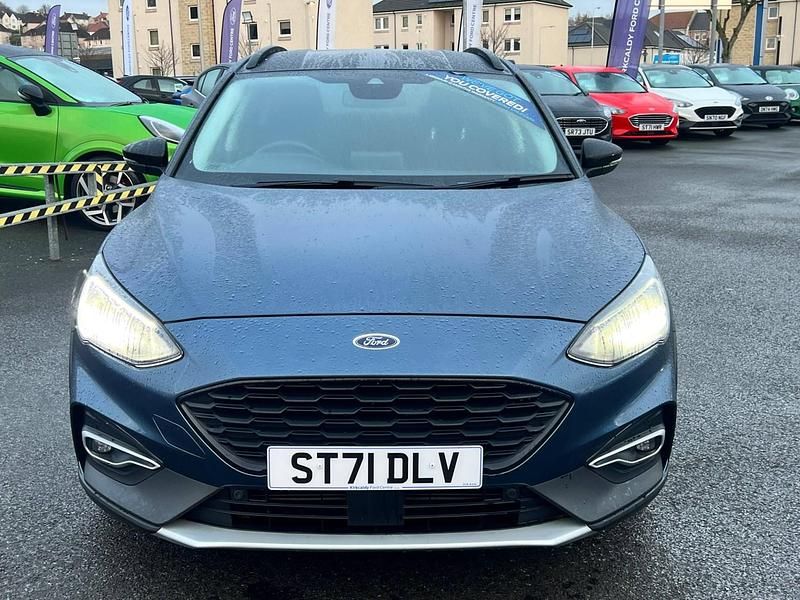Used Ford Focus Active 125 HP (91 kW) 2021 Blue Hatchback