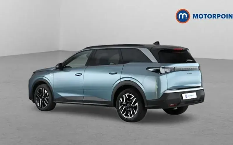 Used Peugeot 5008 GTi 136 HP (100 kW) 2025 Blue SUV