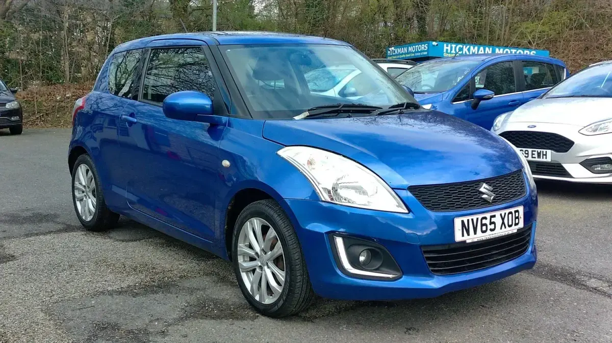 Used Suzuki Swift SZ3 94 HP (69 kW) 2016 Blue Hatchback
