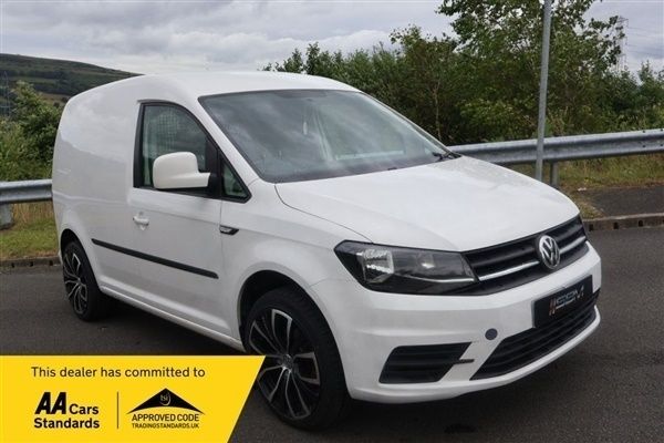 White Used 2018 VW Caddy Trendline MPV | £7,999 (Fair price) - Image 1/1