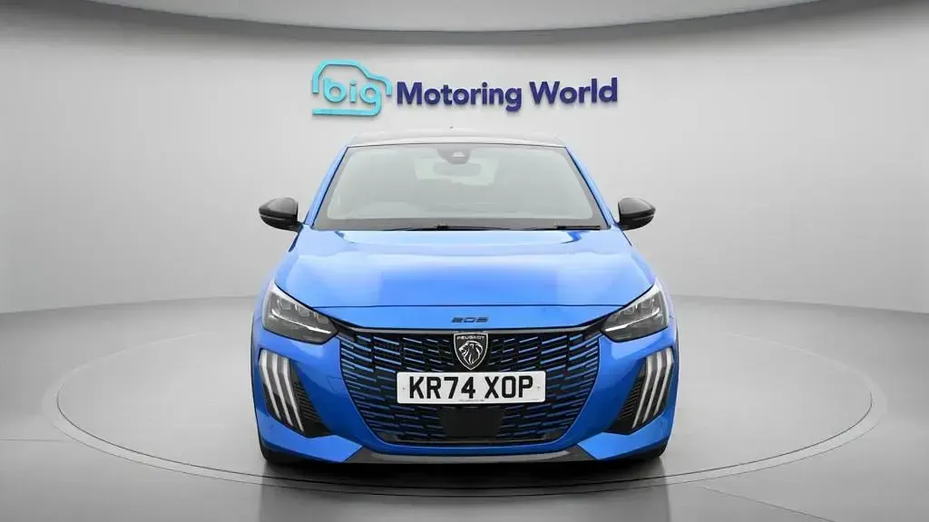 Used Peugeot 208 GT 100 HP (73 kW) 2024 Blue Hatchback