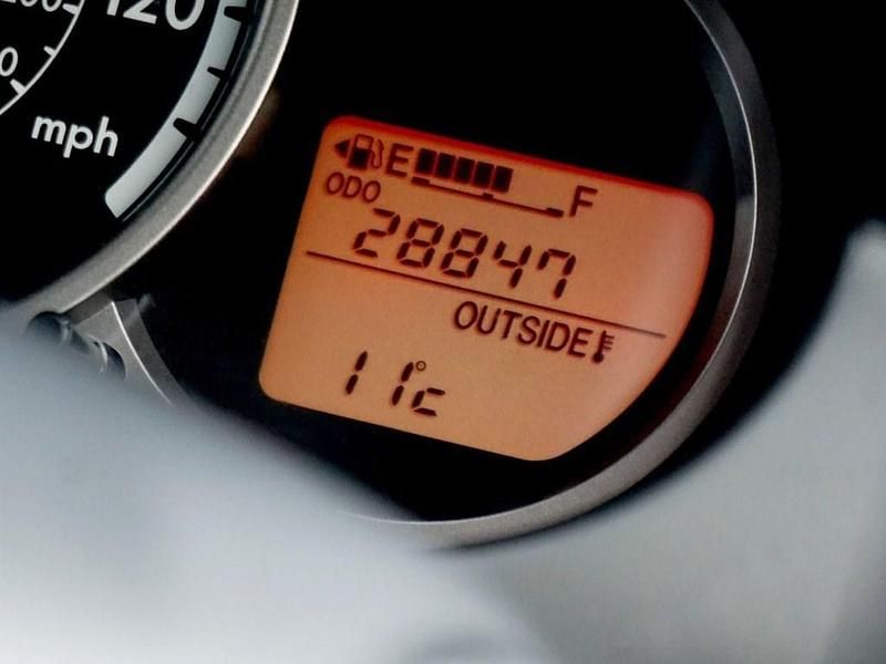 Used Mazda 2 Edition 2013 Red Hatchback