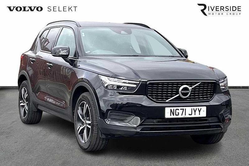 Used Volvo XC40 R-Design 163 HP (119 kW) 2021 Black SUV